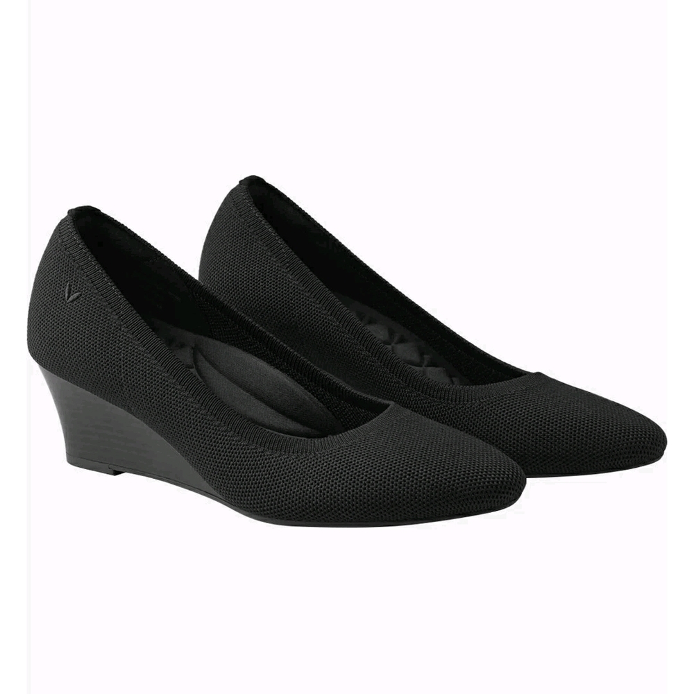 Vivaia Tamia Wedge Black Size 7.5 US 38.5 EU Almond Toe Heel Arch Support